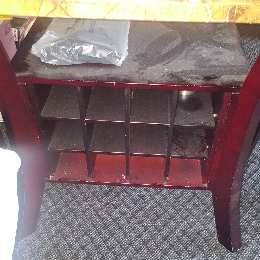 Raymour and flanigan marble top table